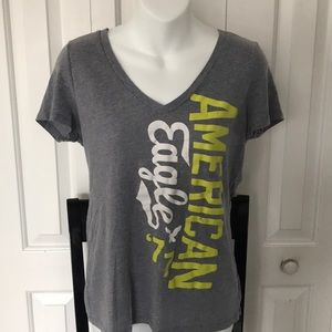 American Eagle V Neck